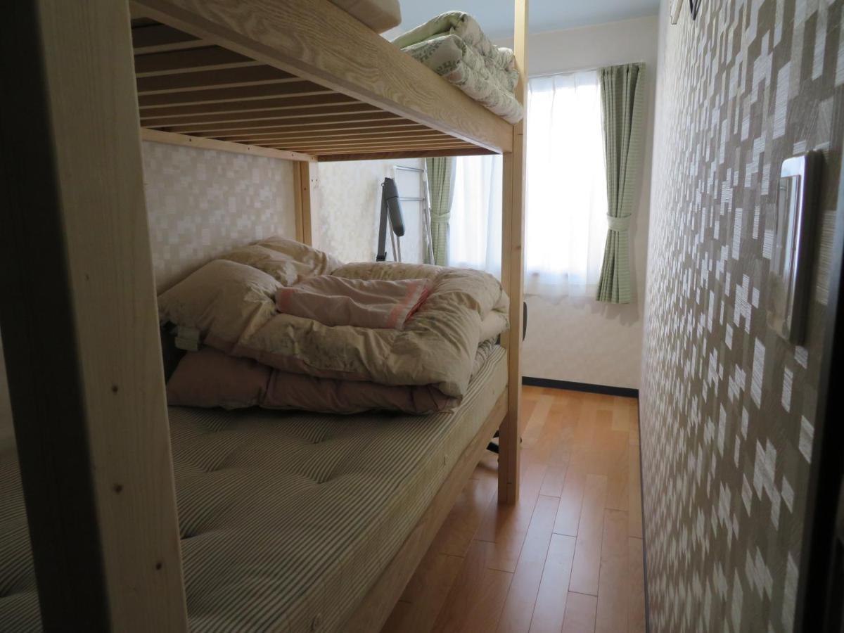 Sapporo Guest House Nariya Екстер'єр фото