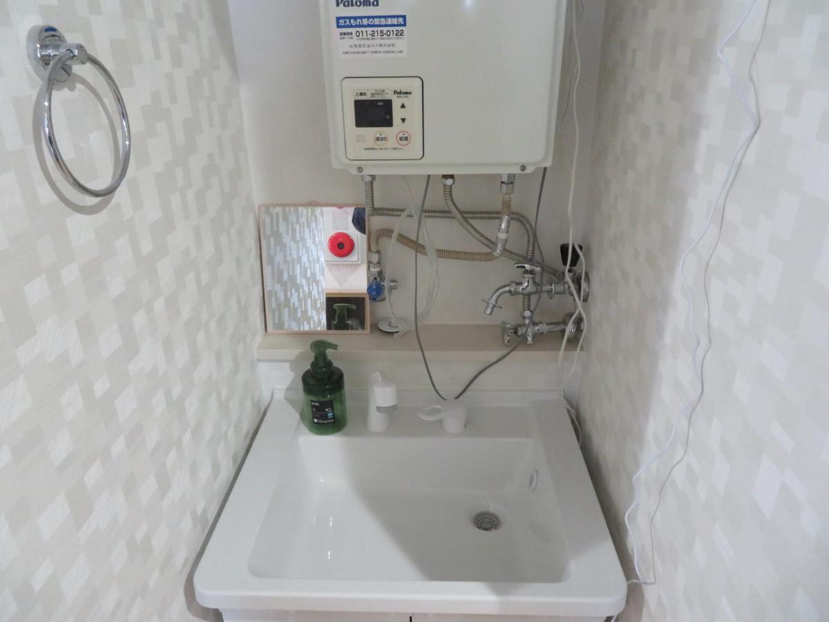 Sapporo Guest House Nariya Екстер'єр фото