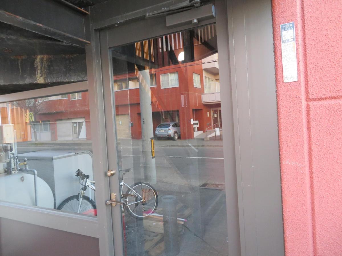 Sapporo Guest House Nariya Екстер'єр фото