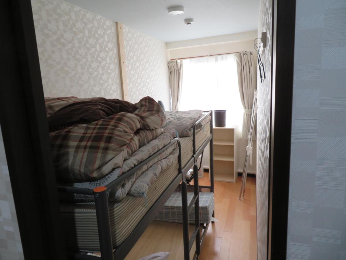 Sapporo Guest House Nariya Екстер'єр фото